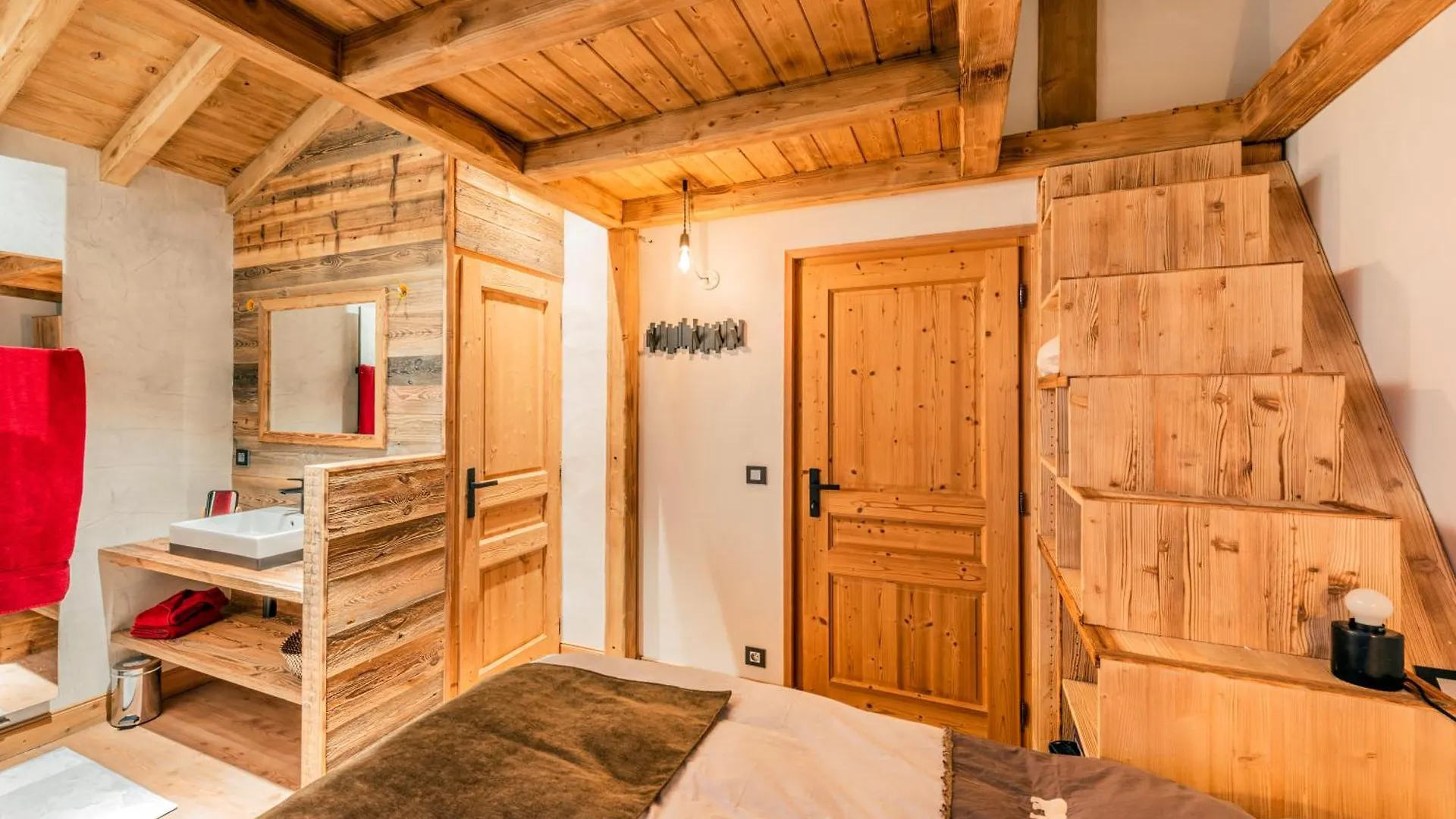 Chalet Savoyard D'Exception Avec Piscine Chauffee Bourg-Saint-Maurice France